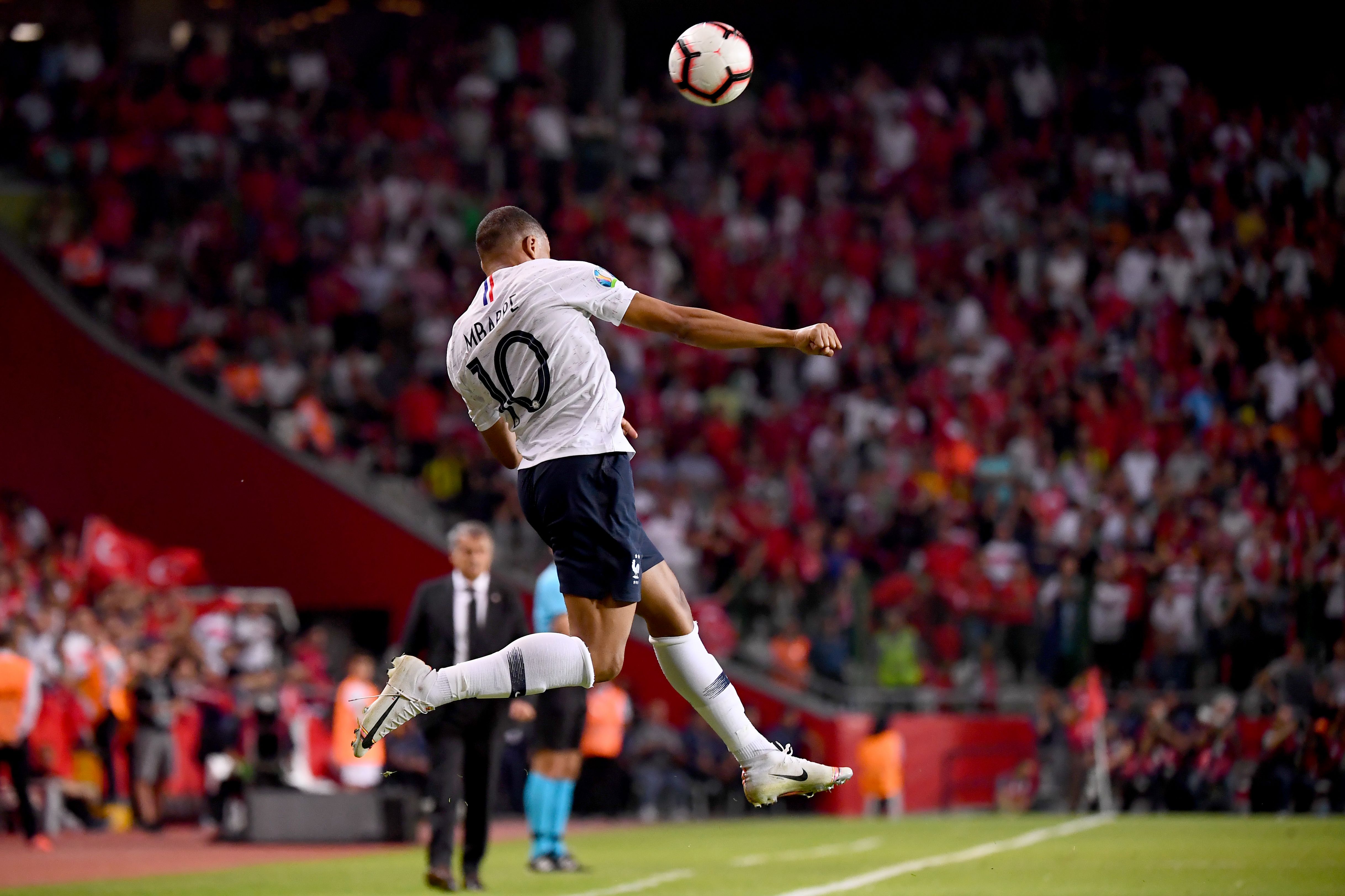 场截球与精 场截球与精