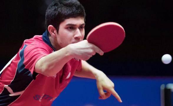 色的中场多 色的中场多